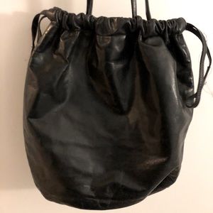M0851 drawstring leather bag